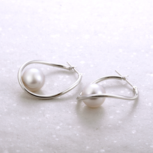 画像をギャラリービューアに読み込む, K18アコヤ本真珠ピアス(8.5㎜)