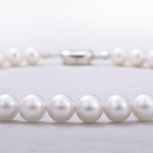 画像をギャラリービューアに読み込む, SVアコヤ本真珠ストランドネックレス(8.0㎜~8.5㎜) 花珠鑑別書付き